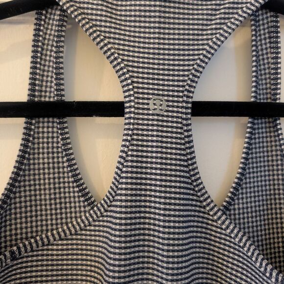 Lululemon Cool Racerback Gingham Inkwell Size 6 - Picture 6 of 7